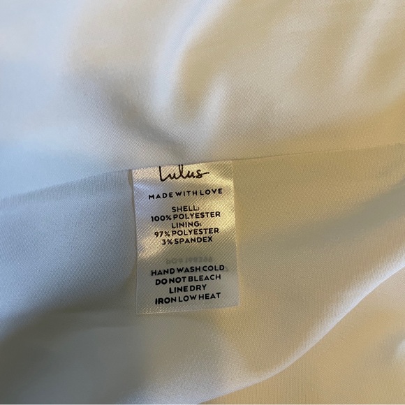 Lulus Adorable Arrival White Backless Floral Applique
Mini Dress Small - Picture 7 of 10